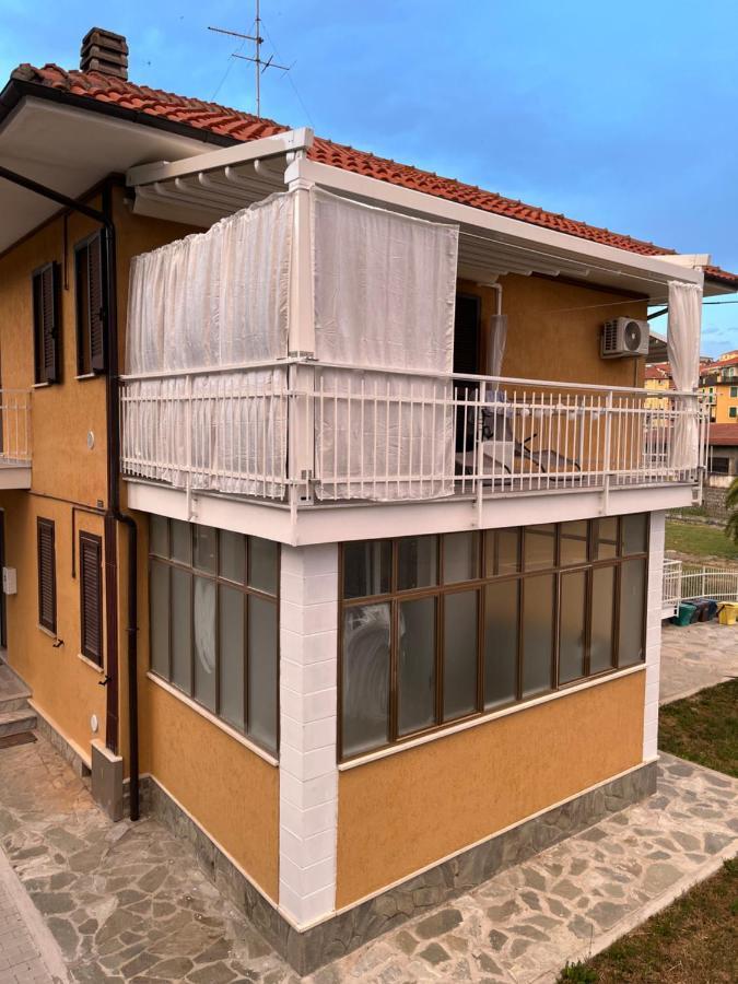 Il Gattino Di Porto - Apt 1 - Monolocale Veranda Piscina Imperia Exterior photo